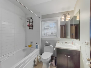 Guest Bathroom Photo of 3521 W 39th Avenue, Vancouver, BC