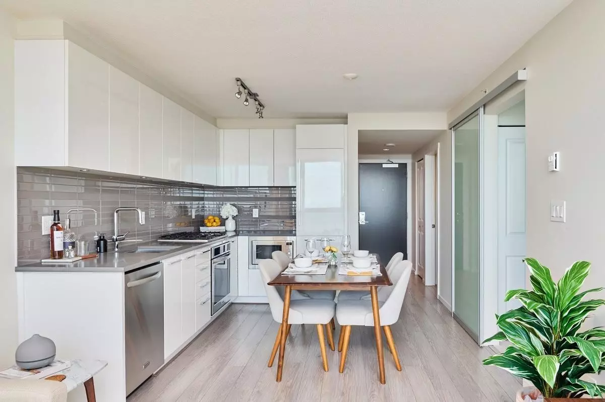 Dining Area Photo of 3503 6658 Dow Avenue, Burnaby, BC