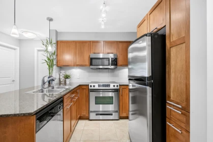 317 19673 Meadow Gardens Way, Pitt Meadows, BC, Pitt Meadows — Apartment/Condo for sale