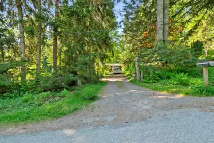 Office / Den Photo of 47990 Briteside Road, Chilliwack, BC