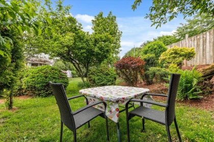 Breakfast Nook Photo of 45424 Dorell Place, Chilliwack, BC