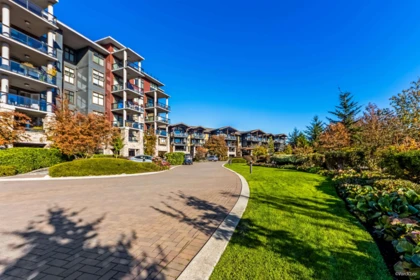 Aerial View of 112 5055 Springs Boulevard, Tsawwassen, BC