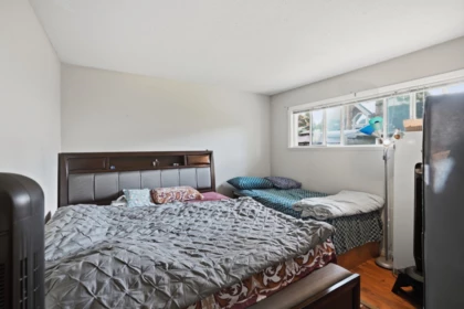 Basement Recreation Room Photo of 11470 95 Avenue, Delta, BC