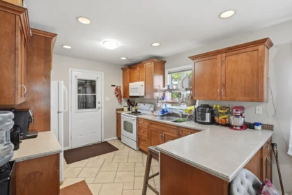 Breakfast Nook Photo of 11470 95 Avenue, Delta, BC
