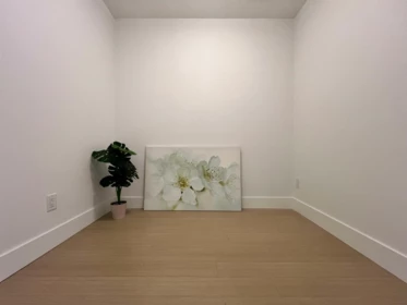 Powder Room Photo of 1706 7388 Kingsway, Burnaby, BC