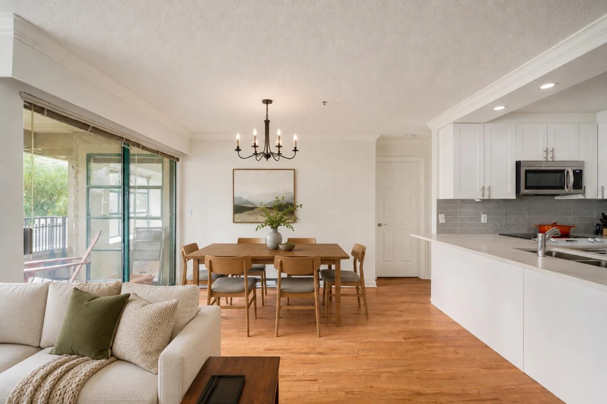 Living Room Photo of 205 3788 W 8th Avenue, Vancouver, BC