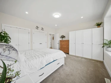 Powder Room Photo of 8586 Tupper Boulevard, Mission, BC