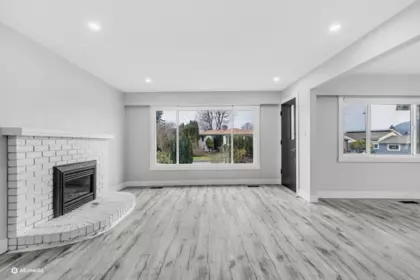 Breakfast Nook Photo of 9610 Hazel Street, Chilliwack, BC