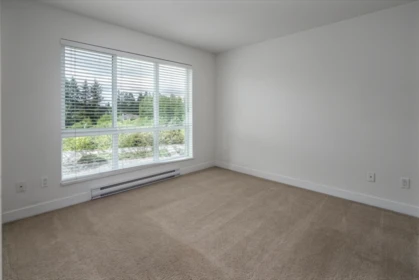 Loft / Bonus Room Photo of 406 15735 Croydon Drive, Surrey, BC