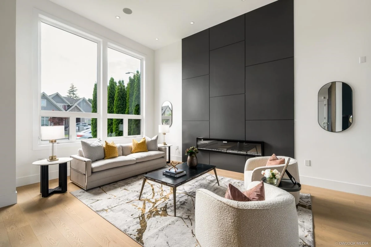 Living Room Photo of 10791 Ashcroft Avenue, Richmond, BC