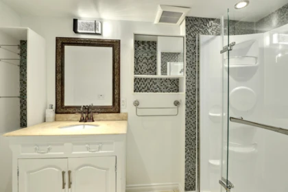 Community Amenities Photo (Clubhouse) of 1476 Lansdowne Drive, Coquitlam, BC