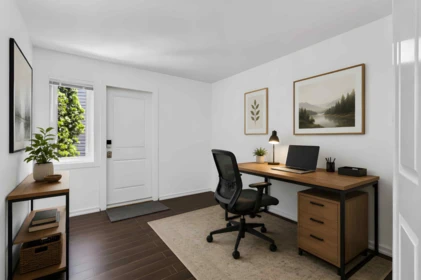 Hallway Photo of 1476 Lansdowne Drive, Coquitlam, BC