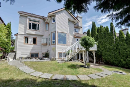 Swimming Pool Photo of 1476 Lansdowne Drive, Coquitlam, BC