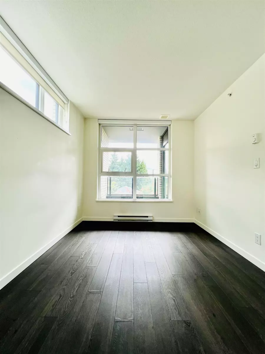 Living Room Photo of 605 5598 Ormidale Street, Vancouver, BC