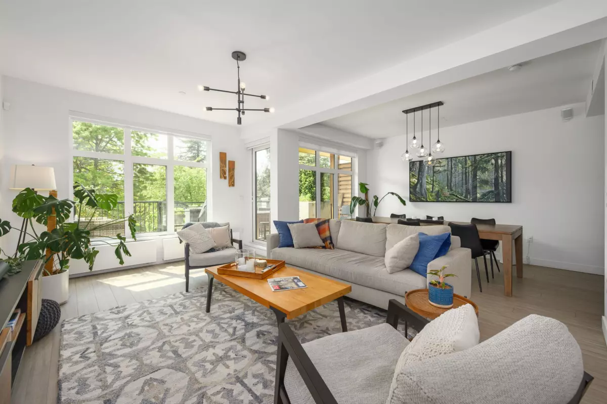 Family Room Photo of 108 733 E 3rd Street, North Vancouver, BC