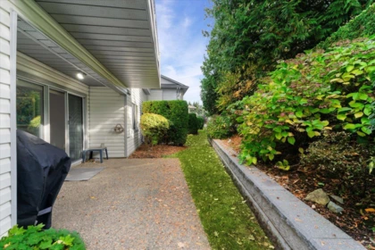 Hot Tub / Spa Photo of 34 33922 King Road, Abbotsford, BC