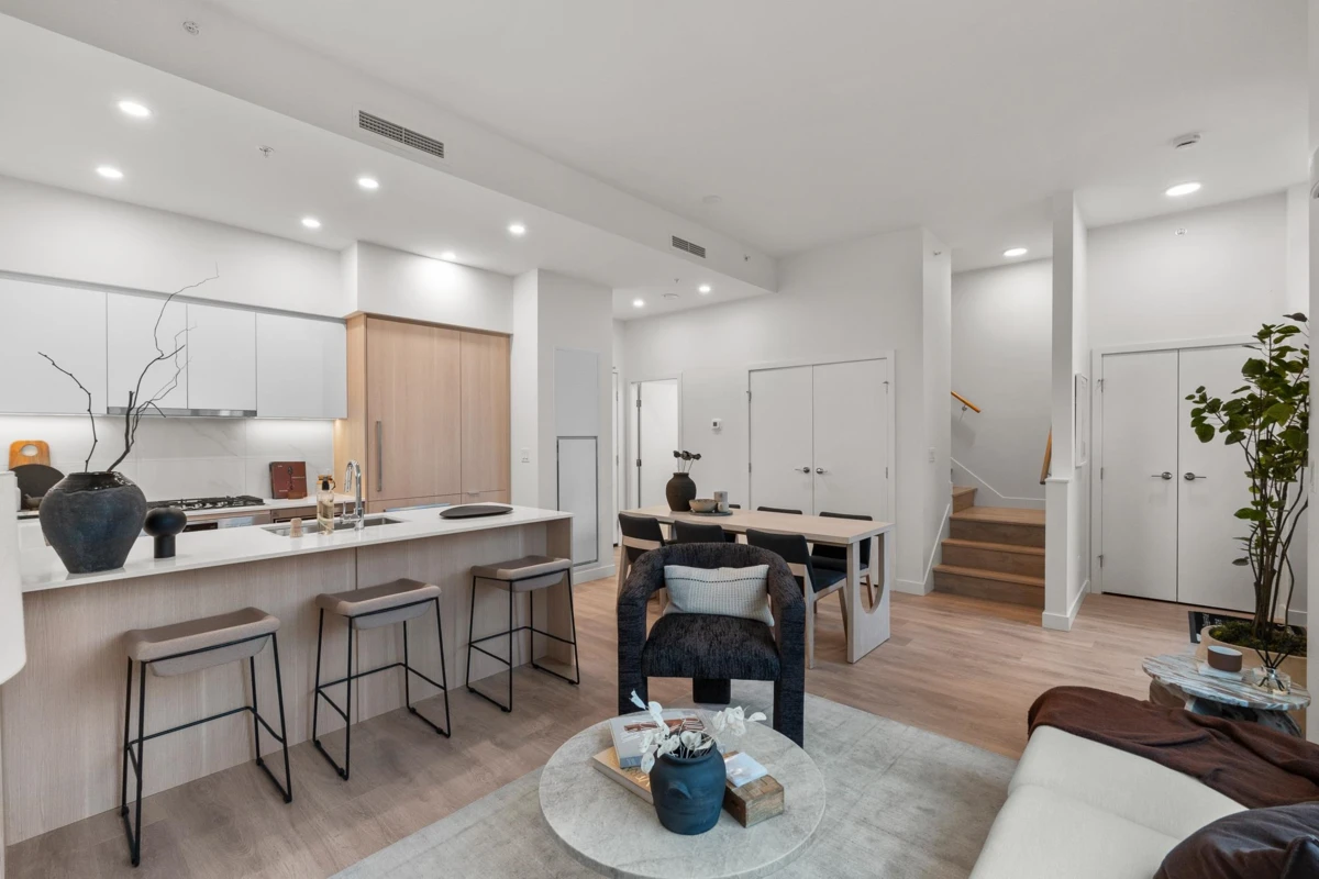 Dining Area Photo of 103 318 Alderson Avenue, Coquitlam, BC