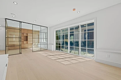 Breakfast Nook Photo of 6855 Cypress Street, Vancouver, BC