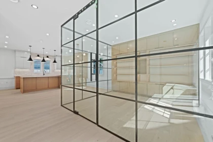 Kitchen Photo of 6855 Cypress Street, Vancouver, BC