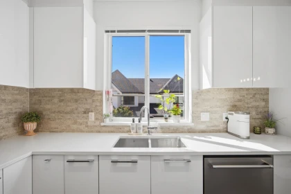 Primary Bathroom Photo of 14 3500 Burke Village Promenade, Coquitlam, BC