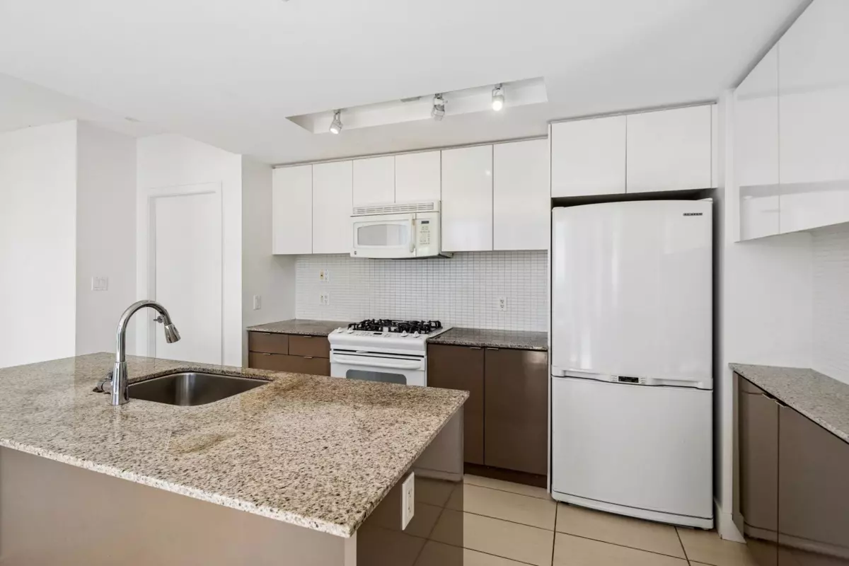 Dining Area Photo of 2208 4808 Hazel Street, Burnaby, BC