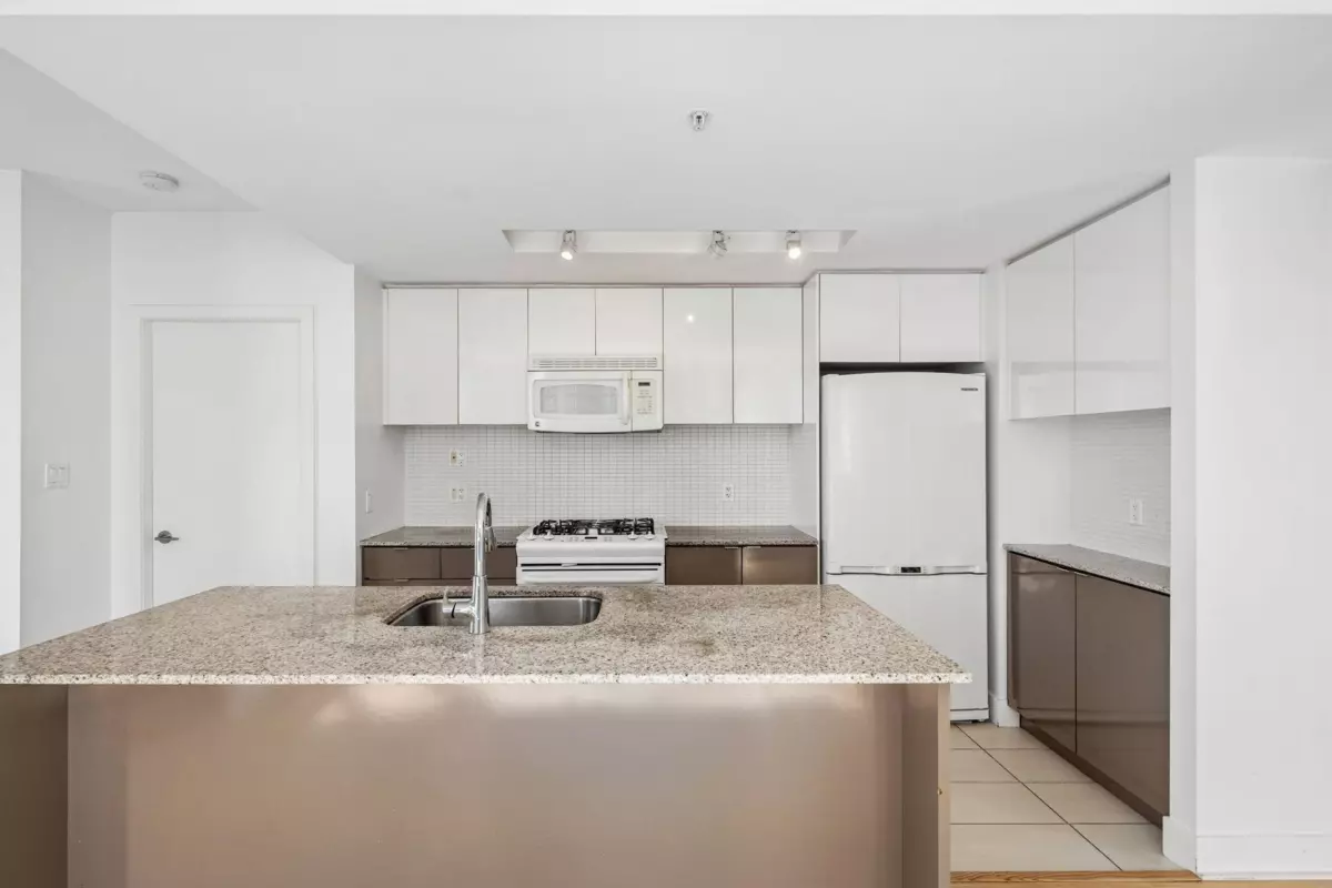 Family Room Photo of 2208 4808 Hazel Street, Burnaby, BC