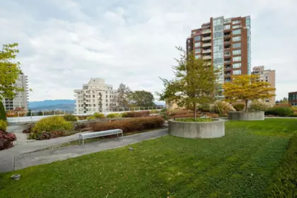 Swimming Pool Photo of 2208 4808 Hazel Street, Burnaby, BC