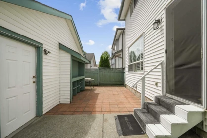 Office / Den Photo of 18568 64b Avenue, Surrey, BC