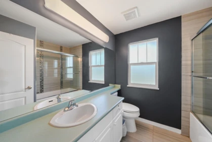 Powder Room Photo of 18568 64b Avenue, Surrey, BC