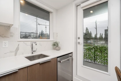 304 645 Como Lake Avenue, Coquitlam, BC, Coquitlam — Apartment/Condo for sale