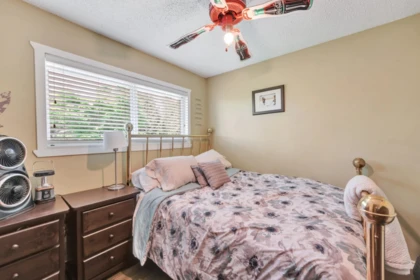 Guest Bathroom Photo of 430 Montgomery Street, Coquitlam, BC