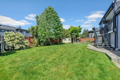 Hot Tub / Spa Photo of 430 Montgomery Street, Coquitlam, BC