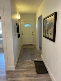 Primary Bathroom Photo of 45685 Herron Avenue, Chilliwack, BC