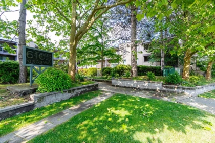 Hot Tub / Spa Photo of 102 6105 Kingsway, Burnaby, BC