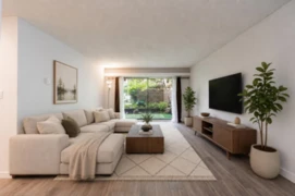 102 6105 Kingsway, Burnaby, BC
