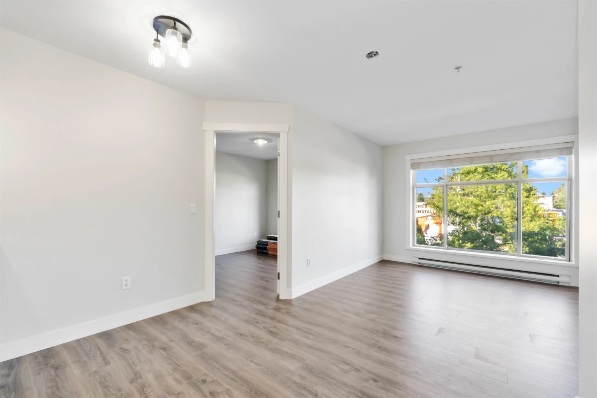 Family Room Photo of 215 13555 Gateway Drive, Surrey, BC