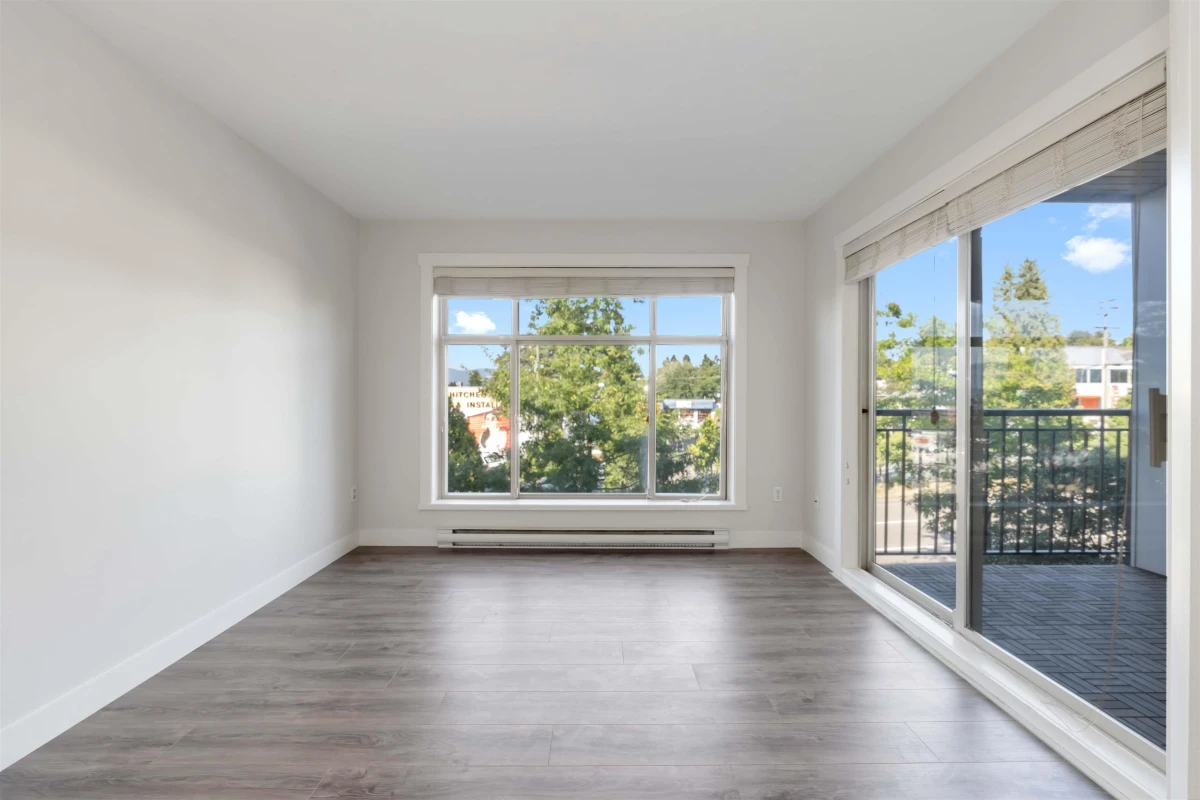 Living Room Photo of 215 13555 Gateway Drive, Surrey, BC
