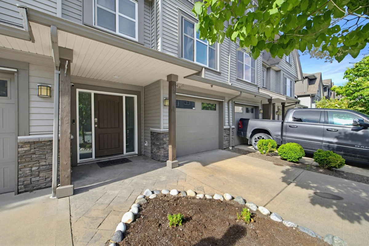 Exterior Rear Photo of 39 45085 Wolfe Road, Chilliwack, BC