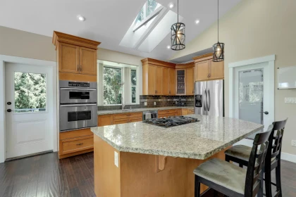 26215 36 Avenue, Langley, BC, Langley — Single Family Residence for sale