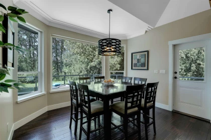 Kitchen Island Photo of 26215 36 Avenue, Langley, BC