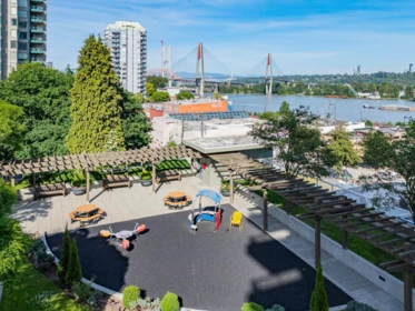 Swimming Pool Photo of 501 39 Sixth Street, New Westminster, BC