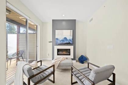 Basement Recreation Room Photo of 209 13585 16 Avenue, Surrey, BC