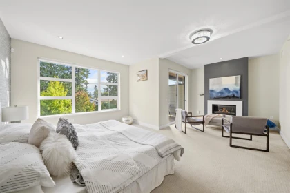 Office / Den Photo of 209 13585 16 Avenue, Surrey, BC