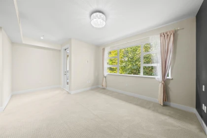 Staircase Photo of 209 13585 16 Avenue, Surrey, BC