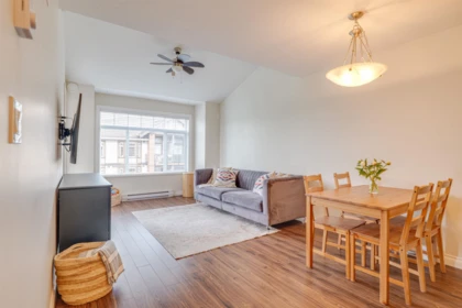 Breakfast Nook Photo of 423 5650 201a Street, Langley, BC
