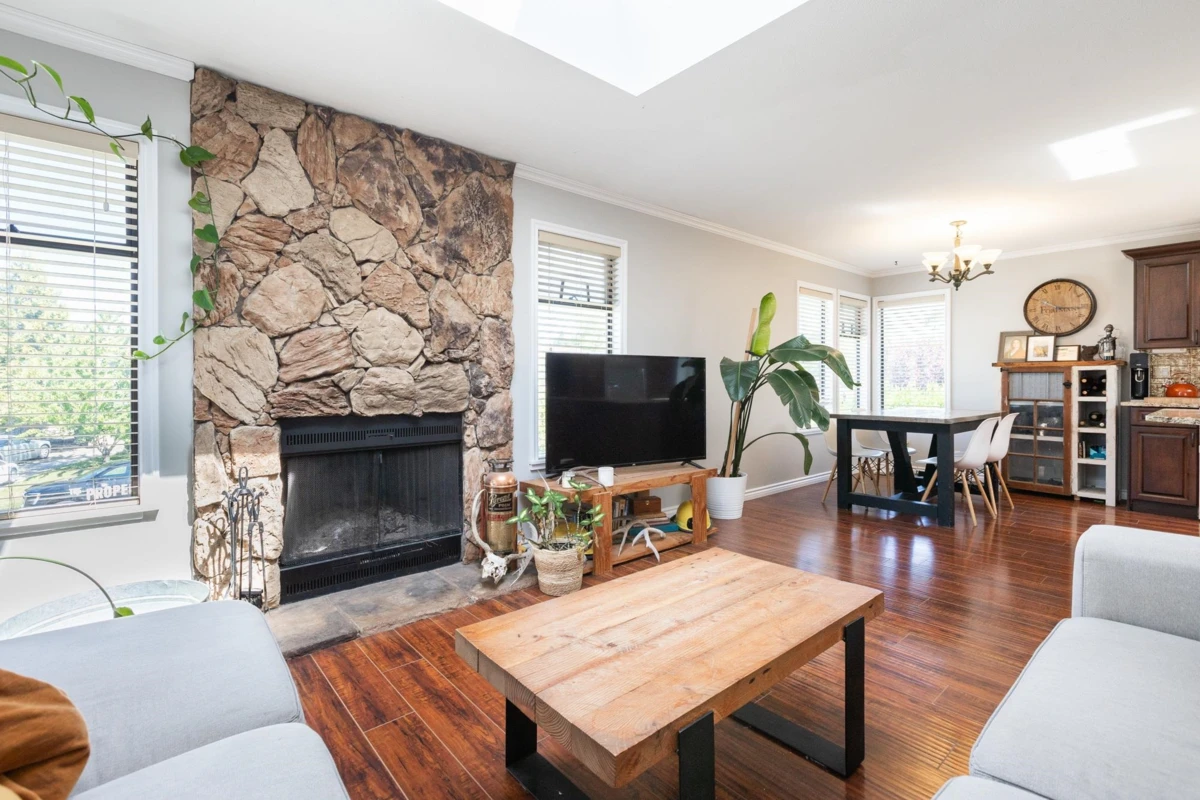 Living Room Photo of 2266 Willoughby Way, Langley, BC