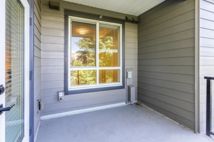 Front Yard Photo of 210 19935 75a Avenue, Langley, BC