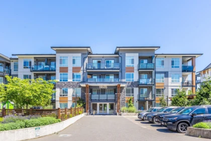 210 19935 75a Avenue, Langley, BC, Langley — Apartment/Condo for sale