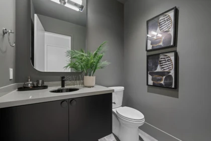 Laundry Room Photo of 5663 Westport Road, West Vancouver, BC