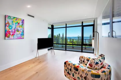 402 3101 Burfield Place, West Vancouver, BC, West Vancouver — Apartment/Condo for sale